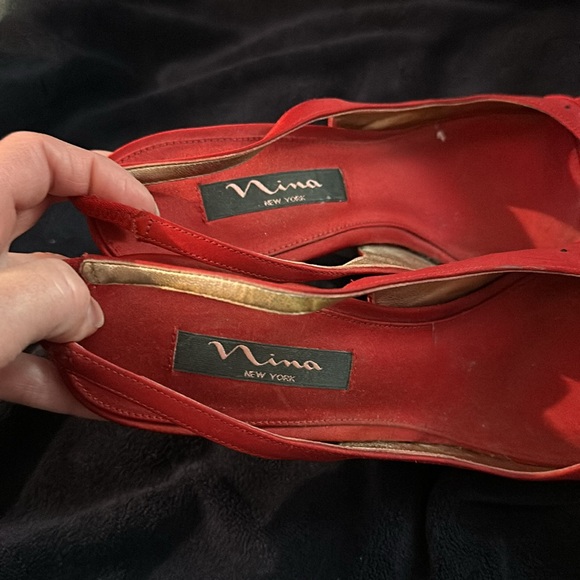 Mina red satin high heels - Picture 7 of 8